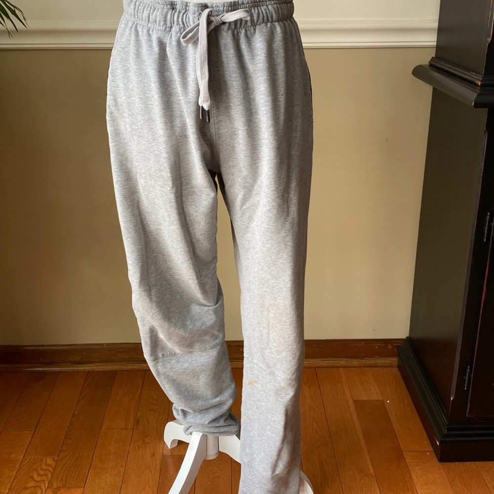 Reebok Men’s Sweatpants, Gray Size Mediun